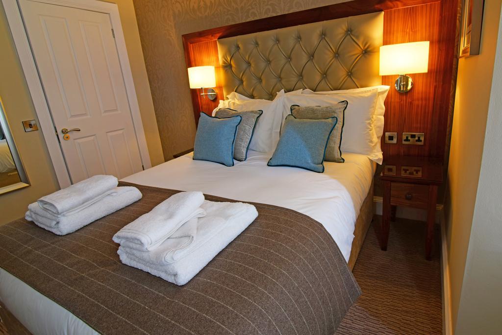 The Townhouse Aberfeldy - Rooms & Breakfast Szoba fotó