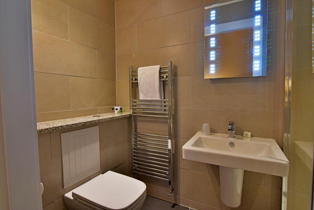 The Townhouse Aberfeldy - Rooms & Breakfast Szoba fotó