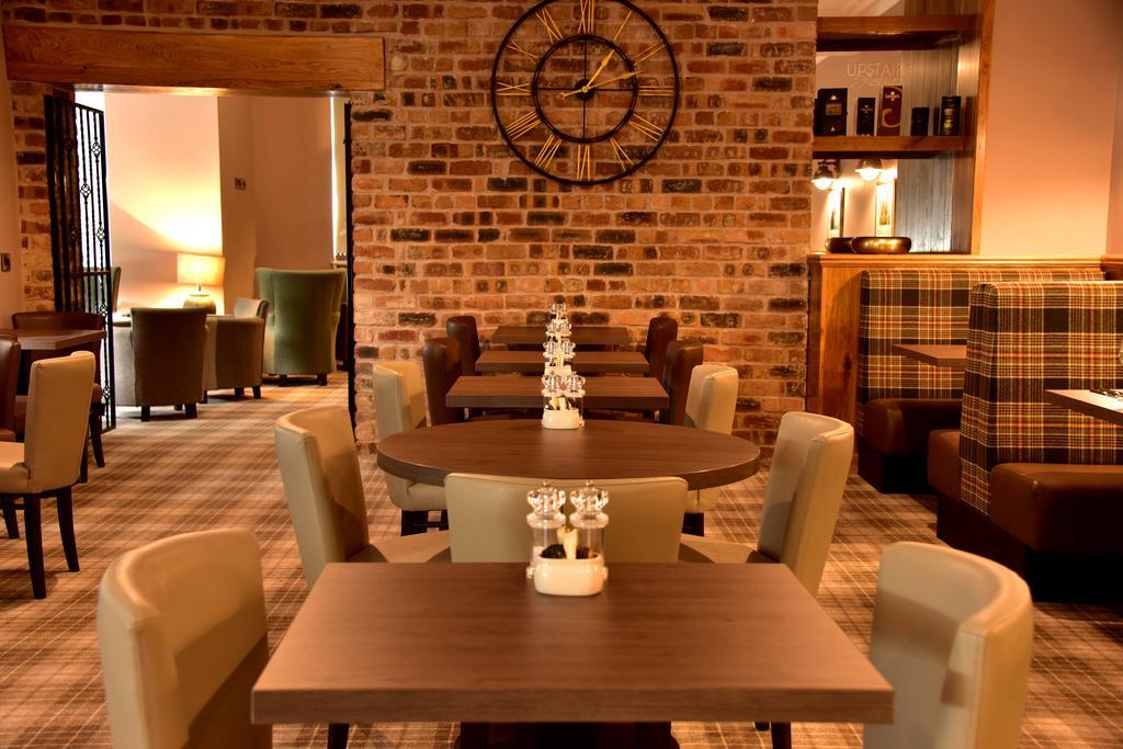 The Townhouse Aberfeldy - Rooms & Breakfast Kültér fotó